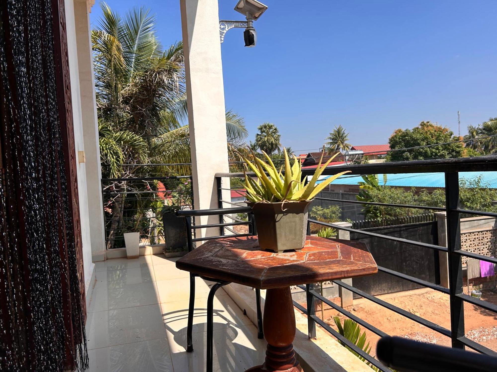 Bed & Bedzzz Hostel Siem Reap Bagian luar foto